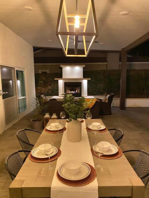 Private Pool Oasis/Disney 15Mins /Disney+ Hbo/Gym Placentia Bagian luar foto